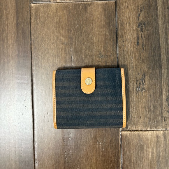 Fendi Handbags - Vintage Fendi G-11749 Black & Tan Striped Photo Wallet Designer